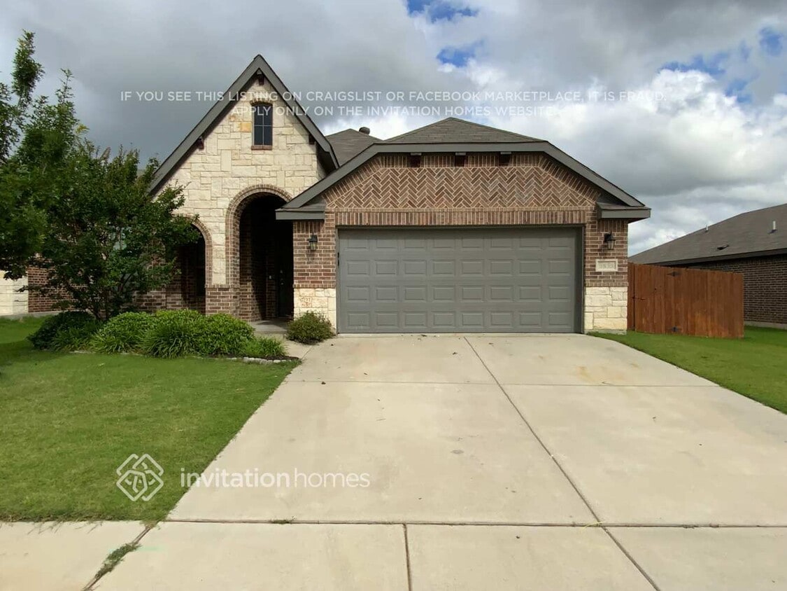 Primary Photo - 2533 Weatherford Heights Dr