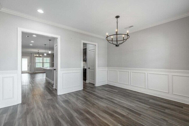 Foto del edificio - 5038 Shelterwood Dr NE