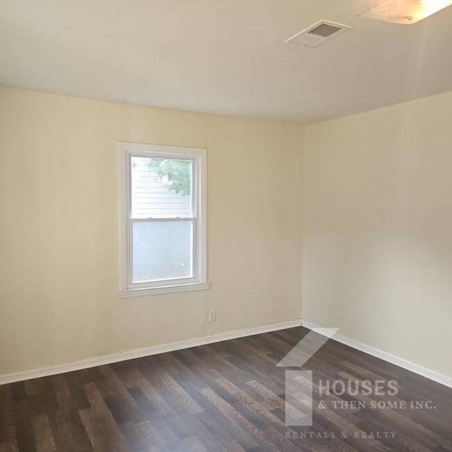 Foto del edificio - 44 Bagwell Cir