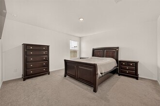 Building Photo - 31338 Black Cherry Holw Dr