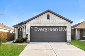 Building Photo - 6002 Patriot Sound Drive