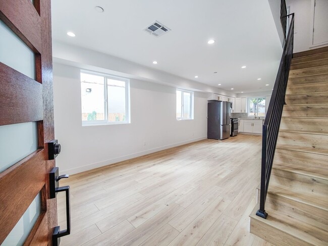 Photo - 3811 W Exposition Blvd Apartment