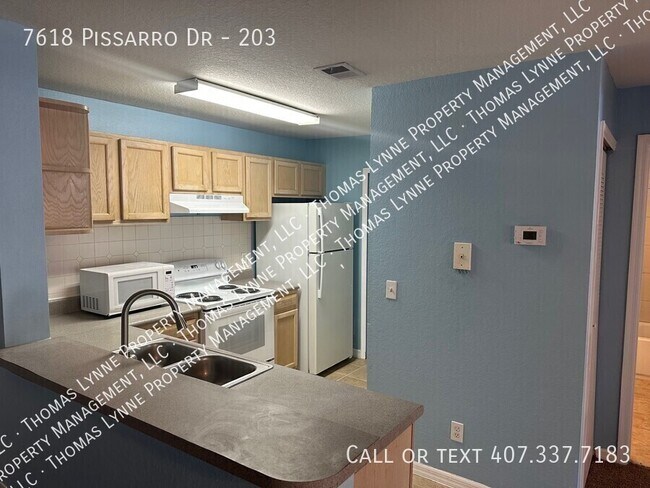 Foto del edificio - 7618 Pissarro Dr