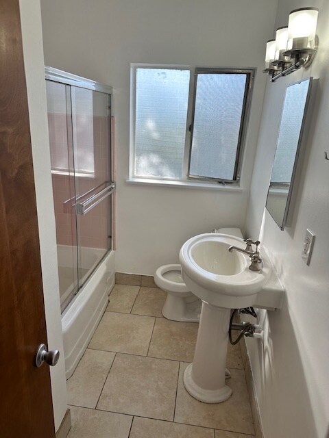 Foto del edificio - 1610 N Martel Ave