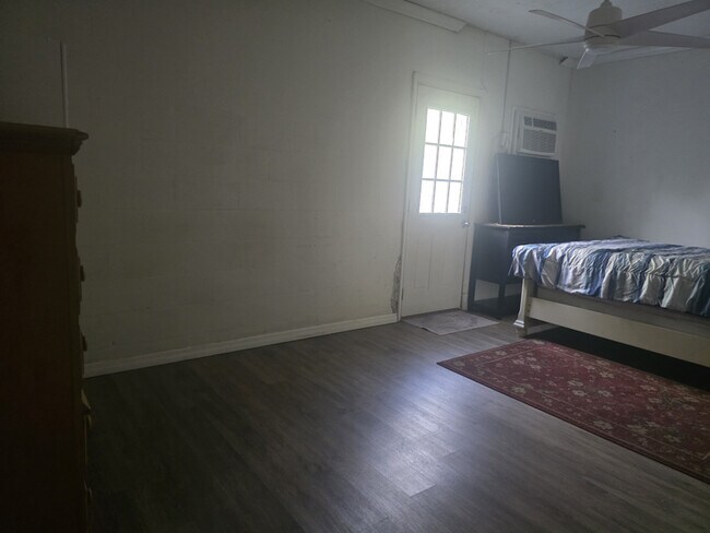 Foto del edificio - 8029 S Meadowview Cir
