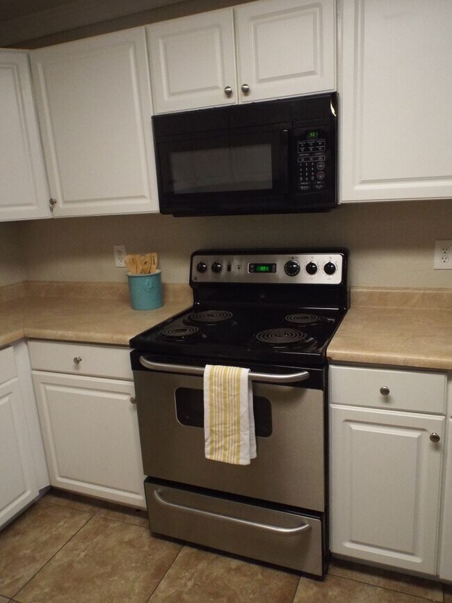 Foto del edificio - 303 Hickory St