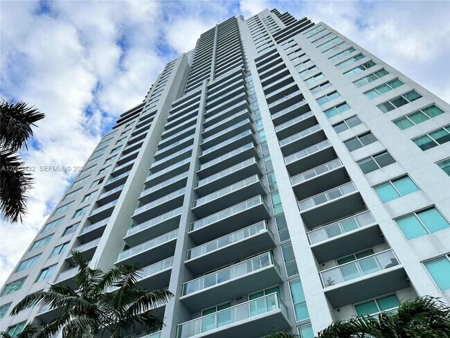 Foto del edificio - 253 NE 2nd St