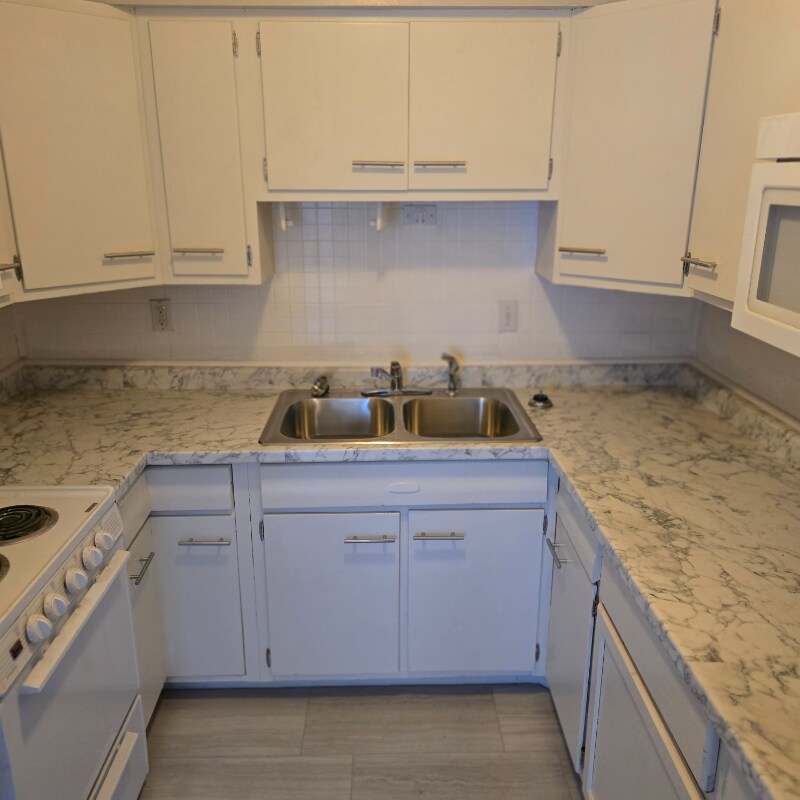 Foto del edificio - 4238 California Ave