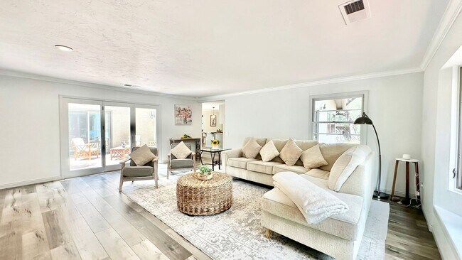 Foto del edificio - Serene Country Property Located in De Luz ...