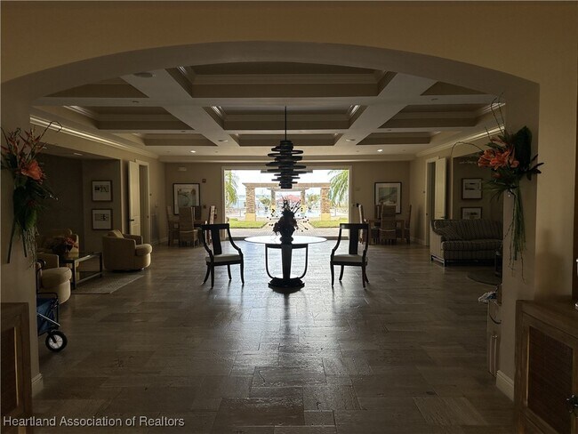 Foto del edificio - 2351 Lakeview Dr