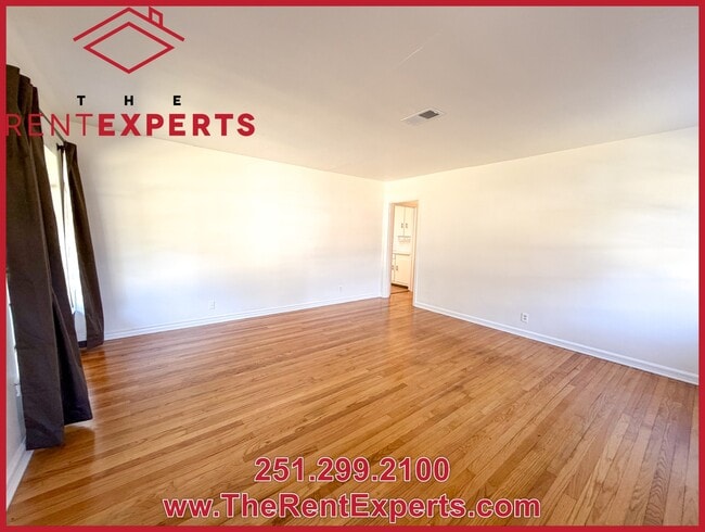 Building Photo - 2361 S Salvia St