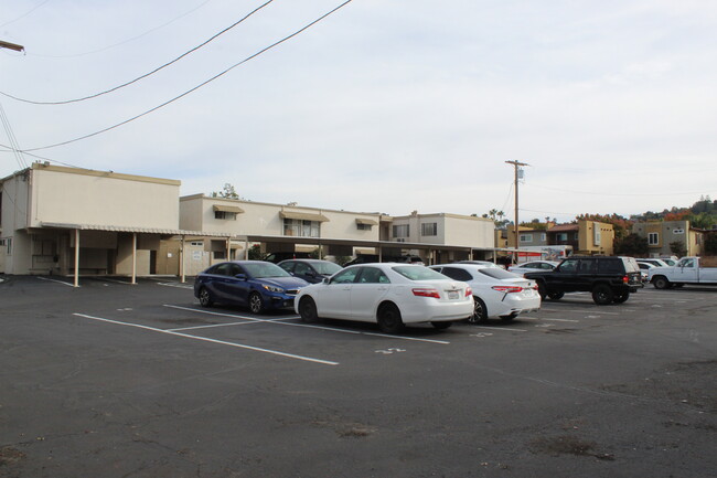 Building Photo - Park Estes Apartments