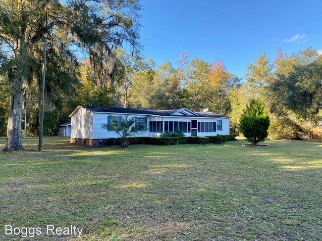 Foto del edificio - 4 br, 2 bath House - 3526 N. Coastal Hwy.