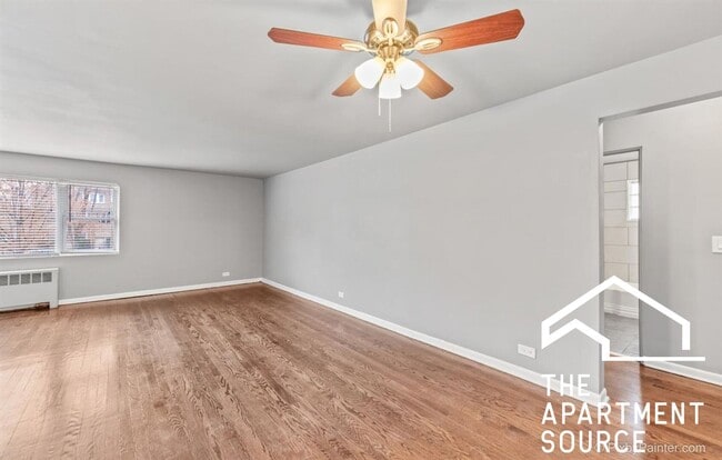 Foto del edificio - 7431 N Winchester Ave