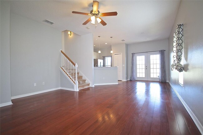 Building Photo - 3773 Clubside Pointe Dr