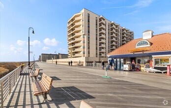 Building Photo - 360 shore