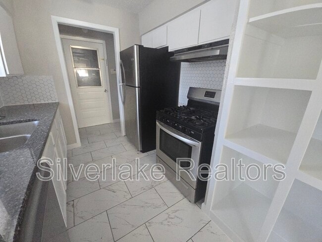 Foto del edificio - 2900 Laramie St