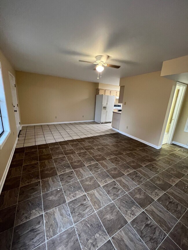 Foto del edificio - "Charming 2-Bedroom Retreat in Jonesboro – Cozy 750 Sq Ft Home Awaits!"