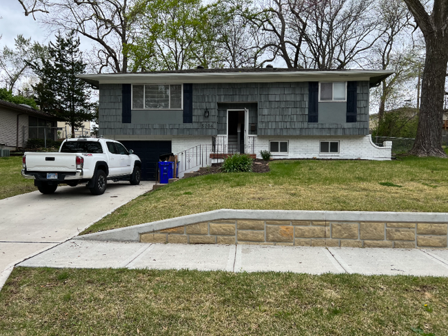Building Photo - 5206 Goodman Ln