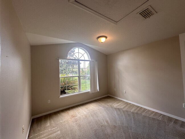 Foto del edificio - 2529 SW 156th Pl