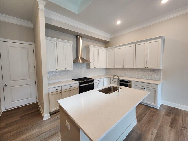 Building Photo - 633 Stickley Oak Way