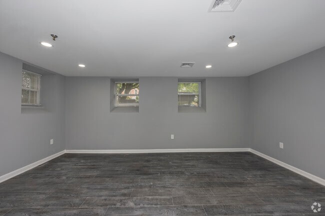 223 Meadow St - 3 habitaciones, 2 baños - Dormitorio principal - 223 Meadow St