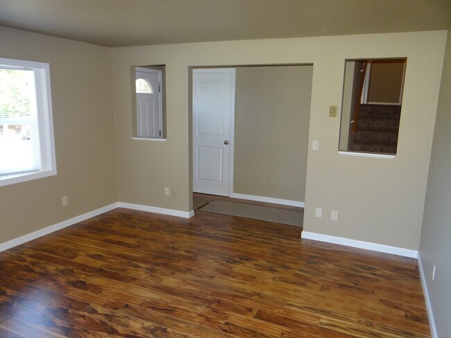 Foto del edificio - 10908 NW 3rd Ct