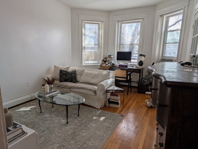 Foto del edificio - 1673 Commonwealth Ave