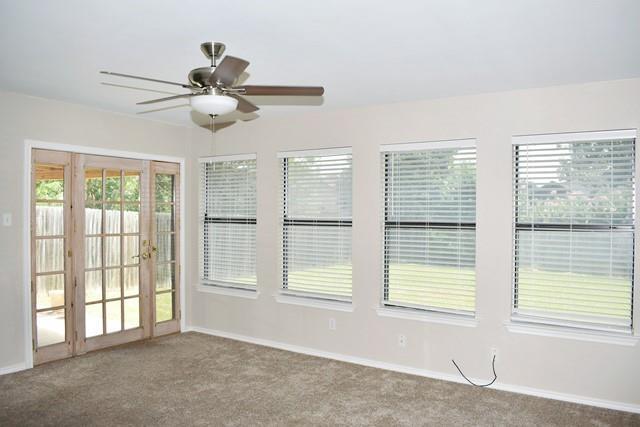 Building Photo - 8216 Willis Ln