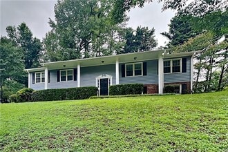 Building Photo - 1625 Sonya Dr
