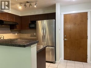 Building Photo - 5111-5111 Garden City Rd