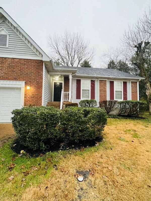 Foto principal - 109 Hardwick Ct