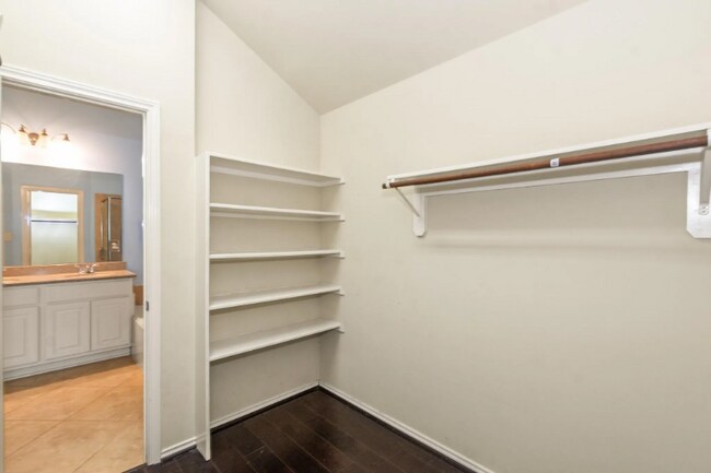 Building Photo - 2943 Fair Chase Dr