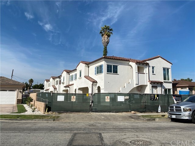 Foto del edificio - 8139 4th St