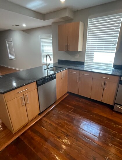 Foto del edificio - 741 N 17th St