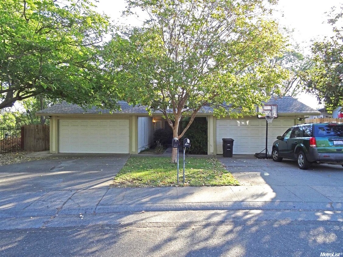 Primary Photo - 6354 Denton Way
