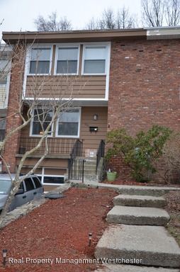 Primary Photo - 651 Kissam Rd