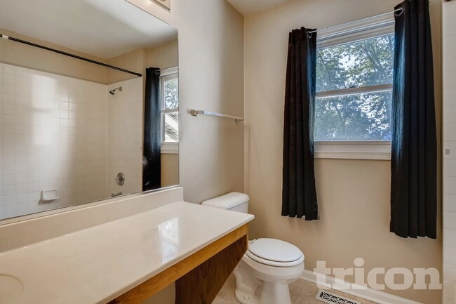 Foto del edificio - 4804 Lobelia Ct