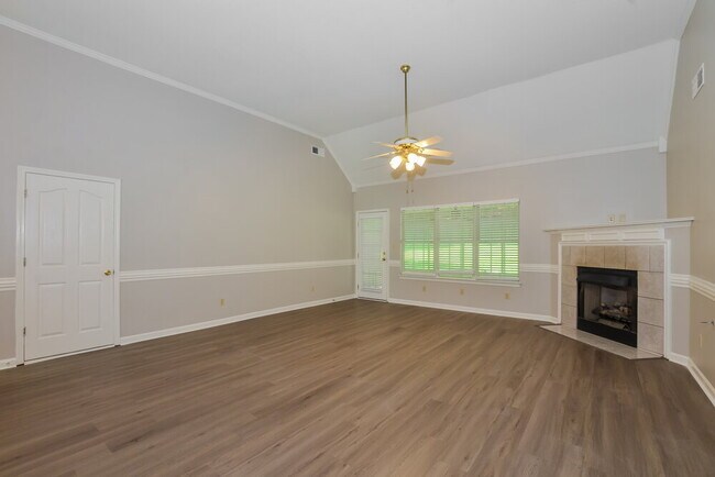 Foto del edificio - 2382 Bethany Dr