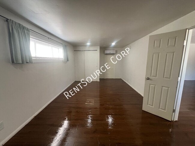 Foto del edificio - 26335 Community Blvd