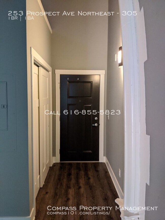 Foto del edificio - 253 Prospect Ave NE