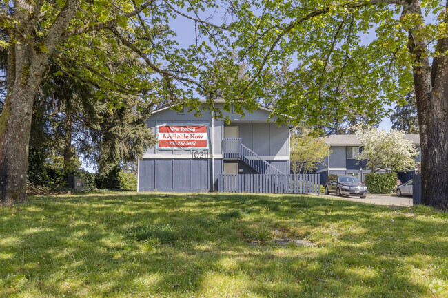 Building Photo - Freeport Apartments