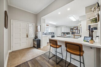 Building Photo - 11742 Pecan Creek Dr