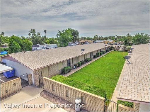 Primary Photo - 2012 W Orangewood Ave