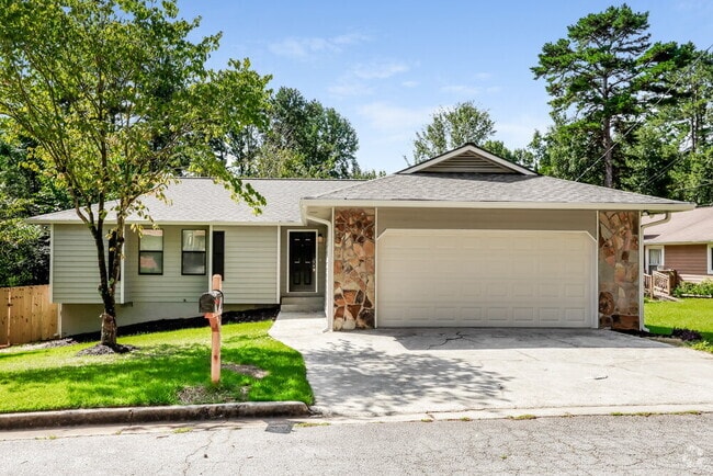 Building Photo - 5503 Springwood Ln