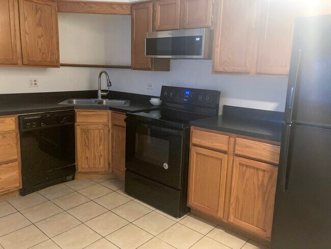 Foto del edificio - 513 Timber Ridge Dr