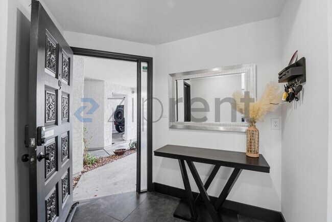 Foto del edificio - Unit Unit 9