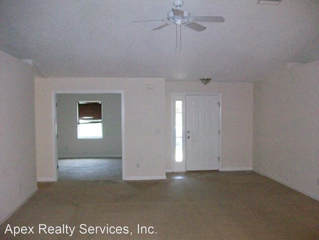 Building Photo - 4 br, 2 bath House - 744 Palm Hammock Cir