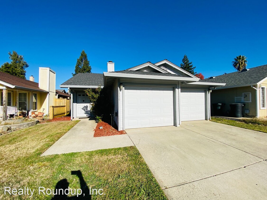Primary Photo - 3 br, 2 bath House - 1310 Rice Ln