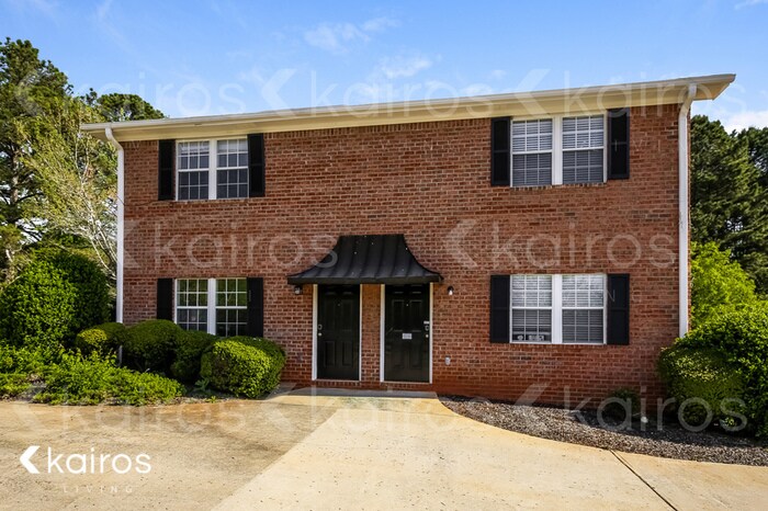 Primary Photo - 107 Fawn Drive